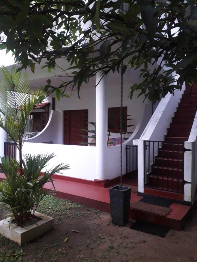 Villa 159 Hikkaduwa Esterno foto