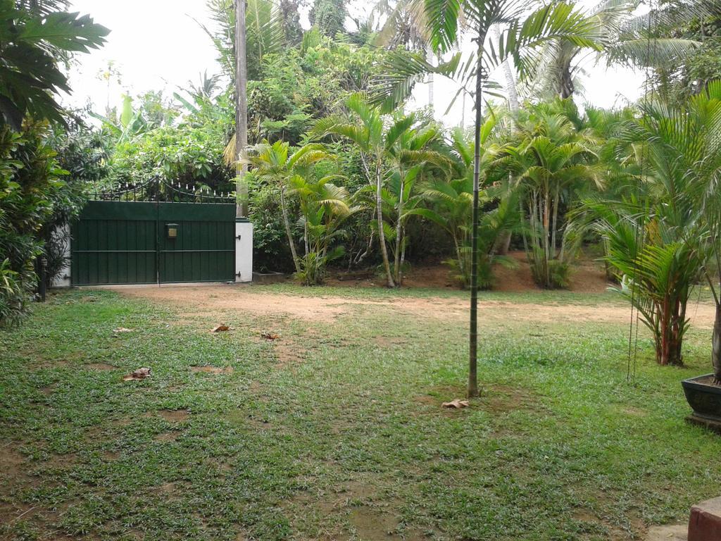 Villa 159 Hikkaduwa Esterno foto